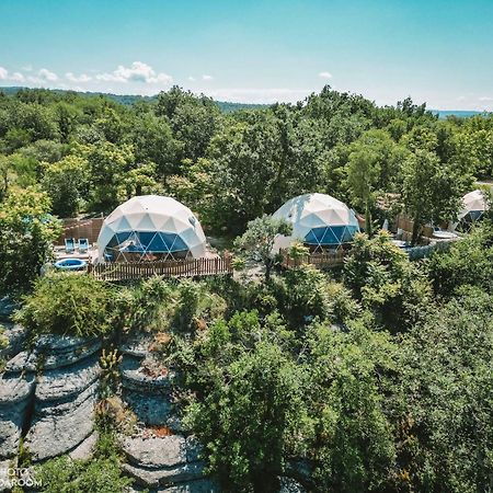 Les Domes Des Gorges Hotel Ruoms Exterior photo
